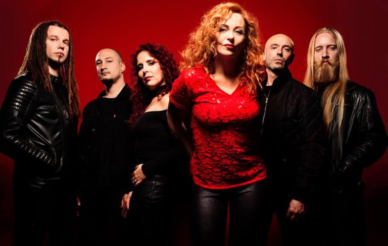 Nueva banda de Anneke van Giersbergen