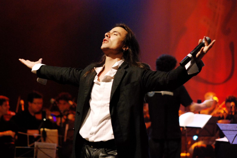 Nuevos videos de VIPER y SHAMAN conmemoran el aniversario luctuoso de ANDRÉ MATOS