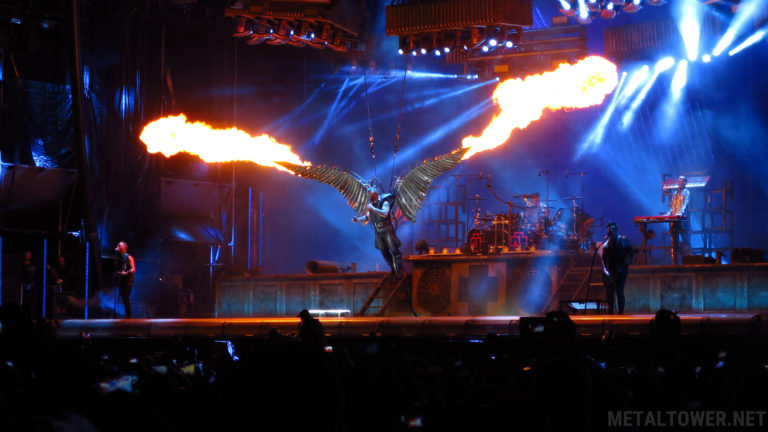 RAMMSTEIN pospone gira norteamericana al 2022 y anuncia nuevo show en México