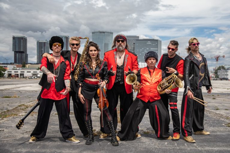 RUSSKAJA regresa con un nuevo sencillo y video: Russki Style