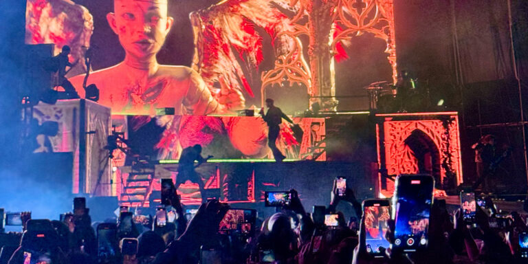 Reseña: Bring Me The Horizon da uno de los mejores conciertos del 2024 en la Ciudad de México