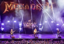 Megadeth arrasa en el Día de las Madres en México: una noche de clásicos y poder Megadeth volvió a Ciudad de México en el primero de dos conciertos en la Arena CDMX