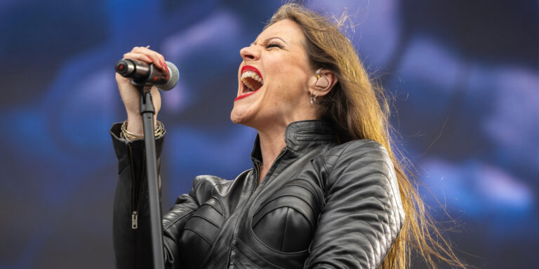 Nightwish y Floor Jansen se separan tras más de una década juntos